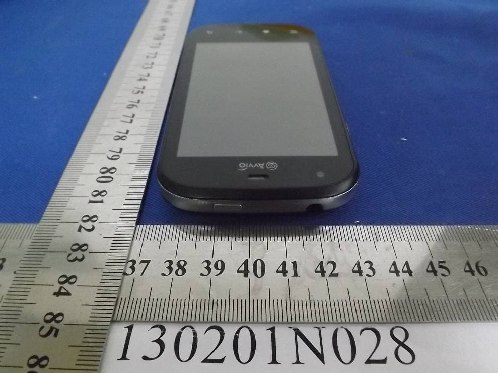 mobile phone - FCC ID WVBA701X - Brightstar Corporation (4)