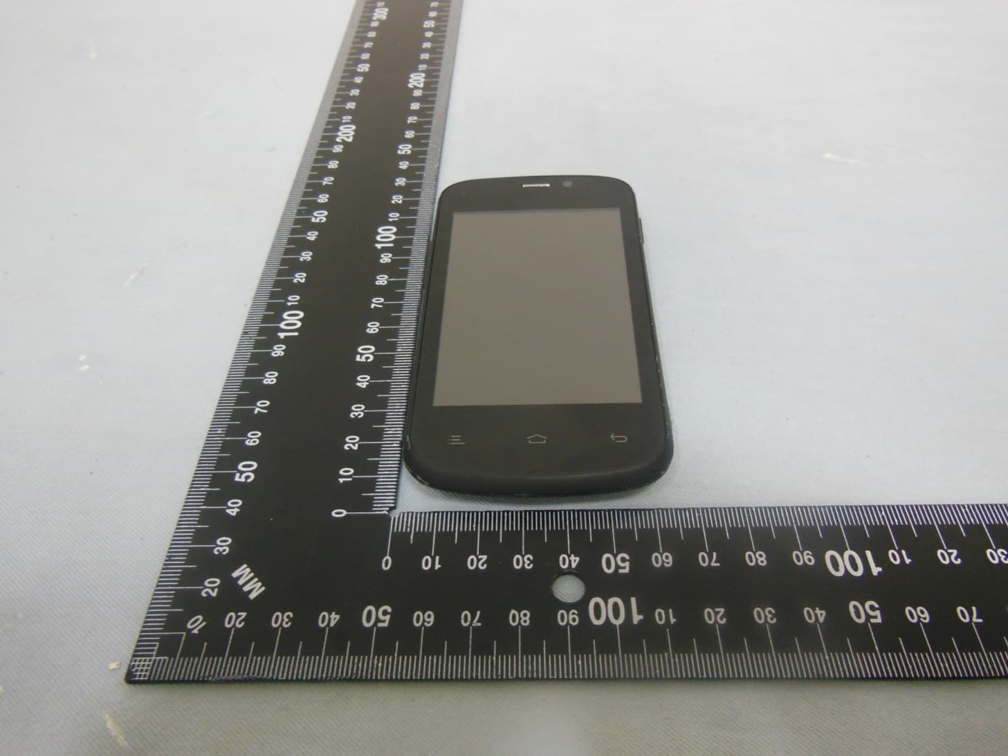 mobile phone - FCC ID WVBA768X - Brightstar Corporation (5)