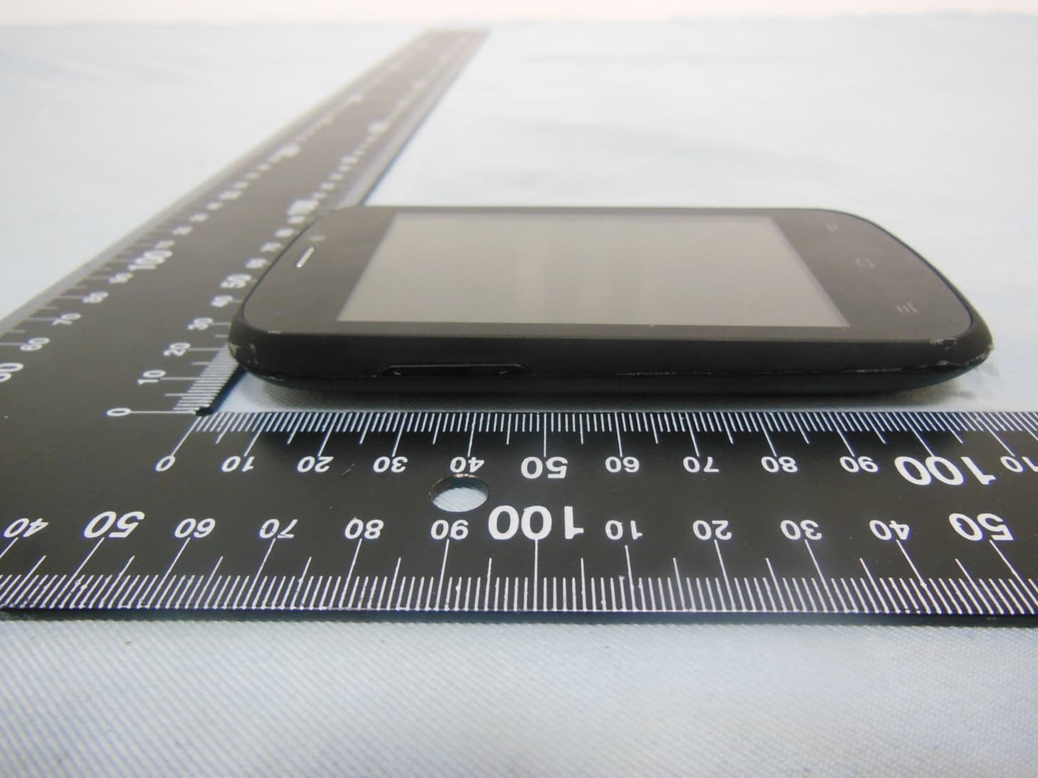 mobile phone - FCC ID WVBA768X - Brightstar Corporation (3)