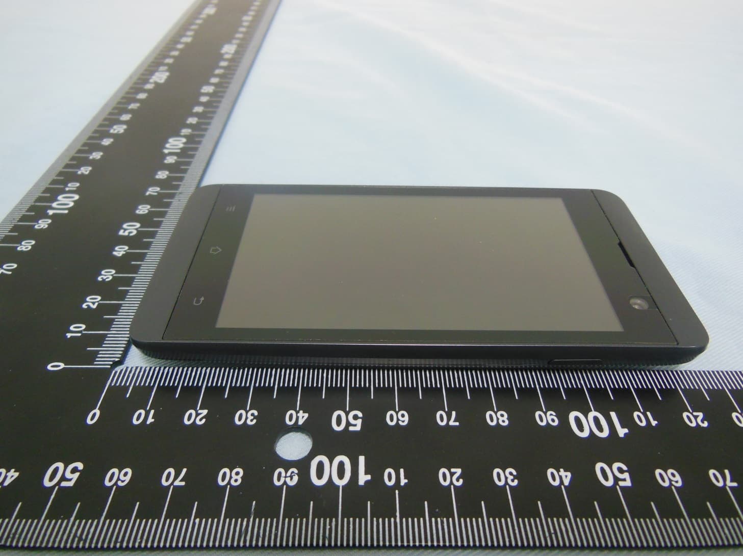 Mobile Phone - FCC ID WVBA775X - Brightstar Corporation (2)
