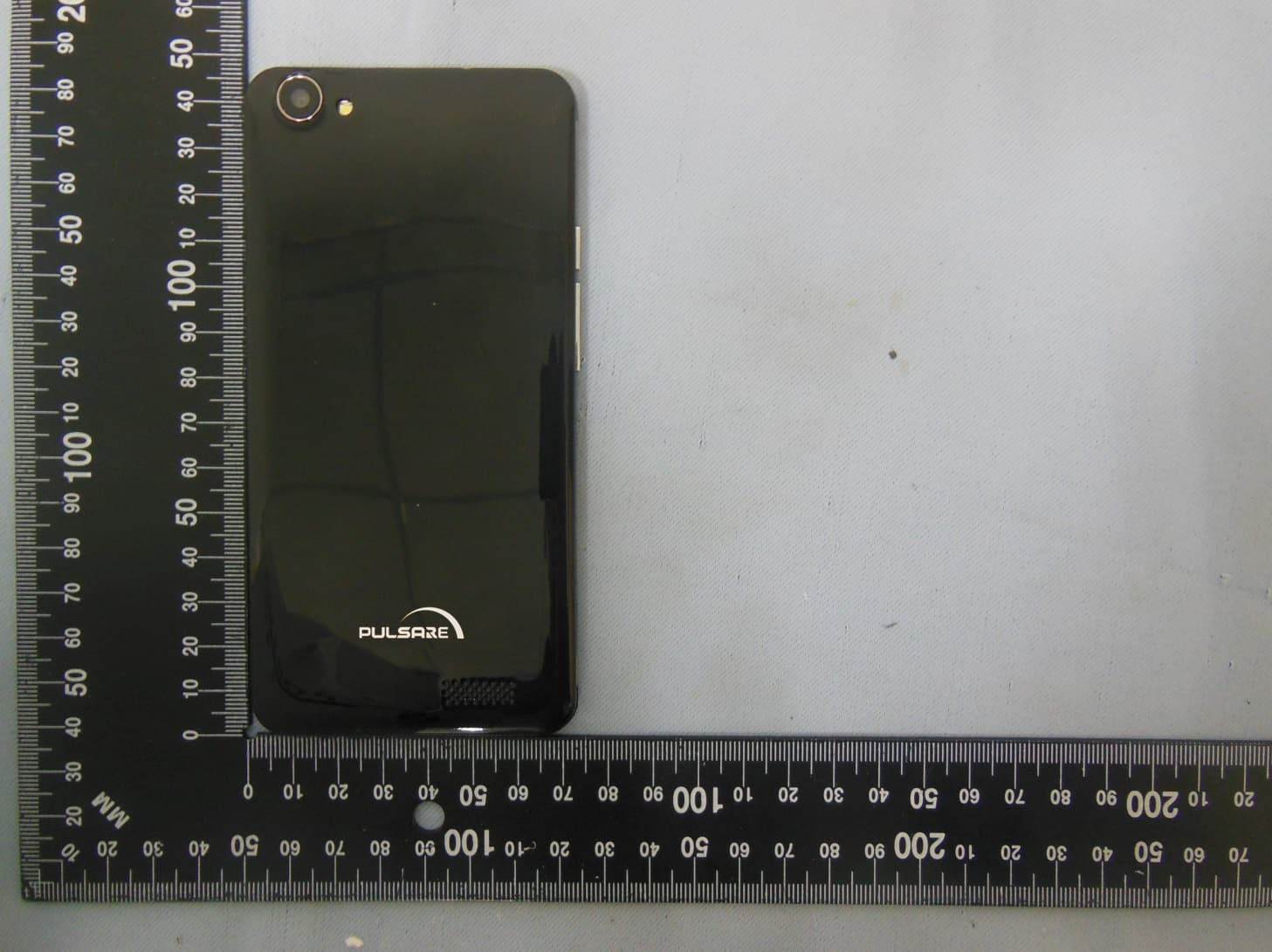 Mobile phone - FCC ID WVBA795X - Brightstar Corporation (4)