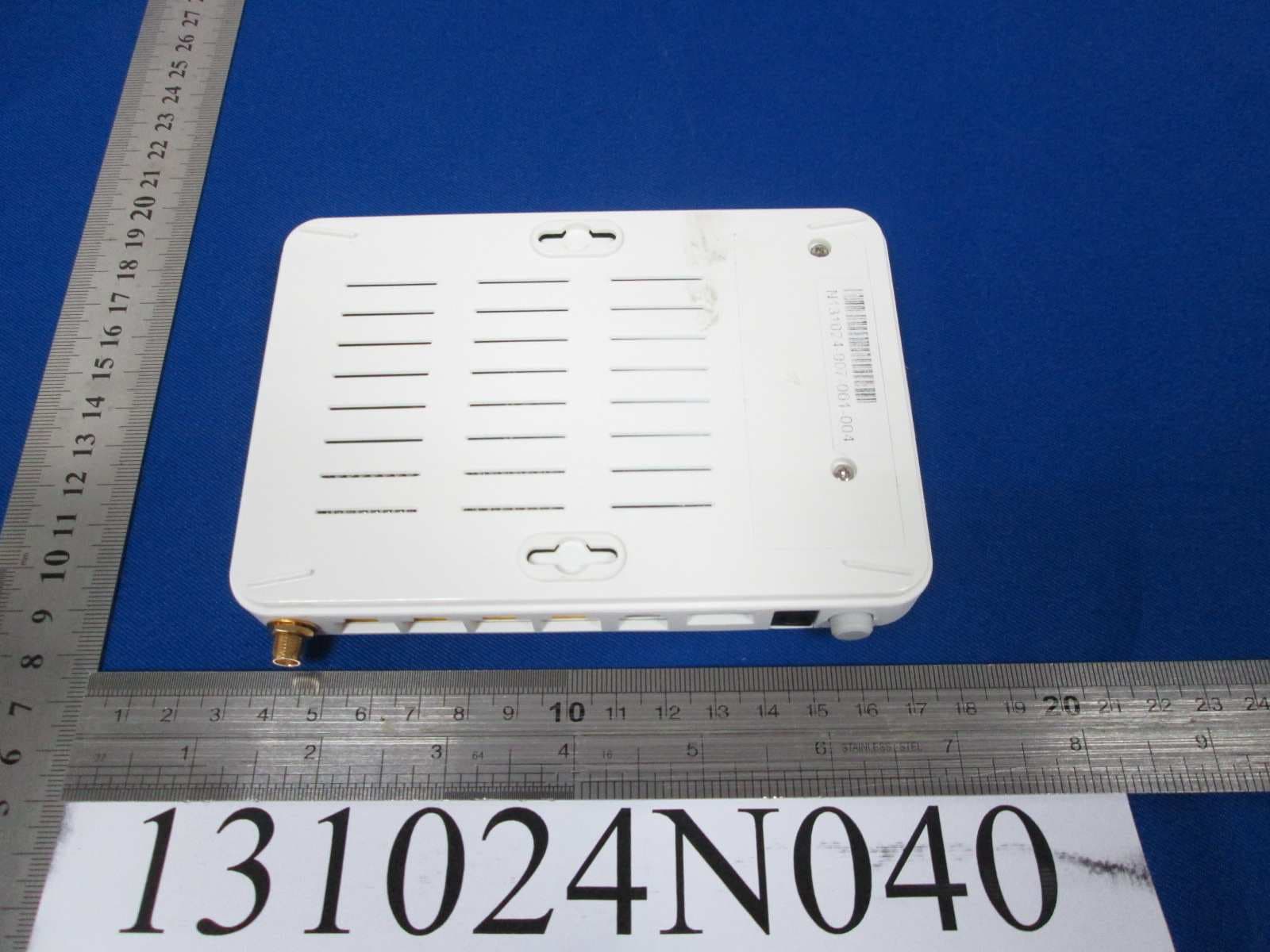 Fixed Wireless Terminal Router 3G - FCC ID WVBAHT853W - Brightstar Corporation