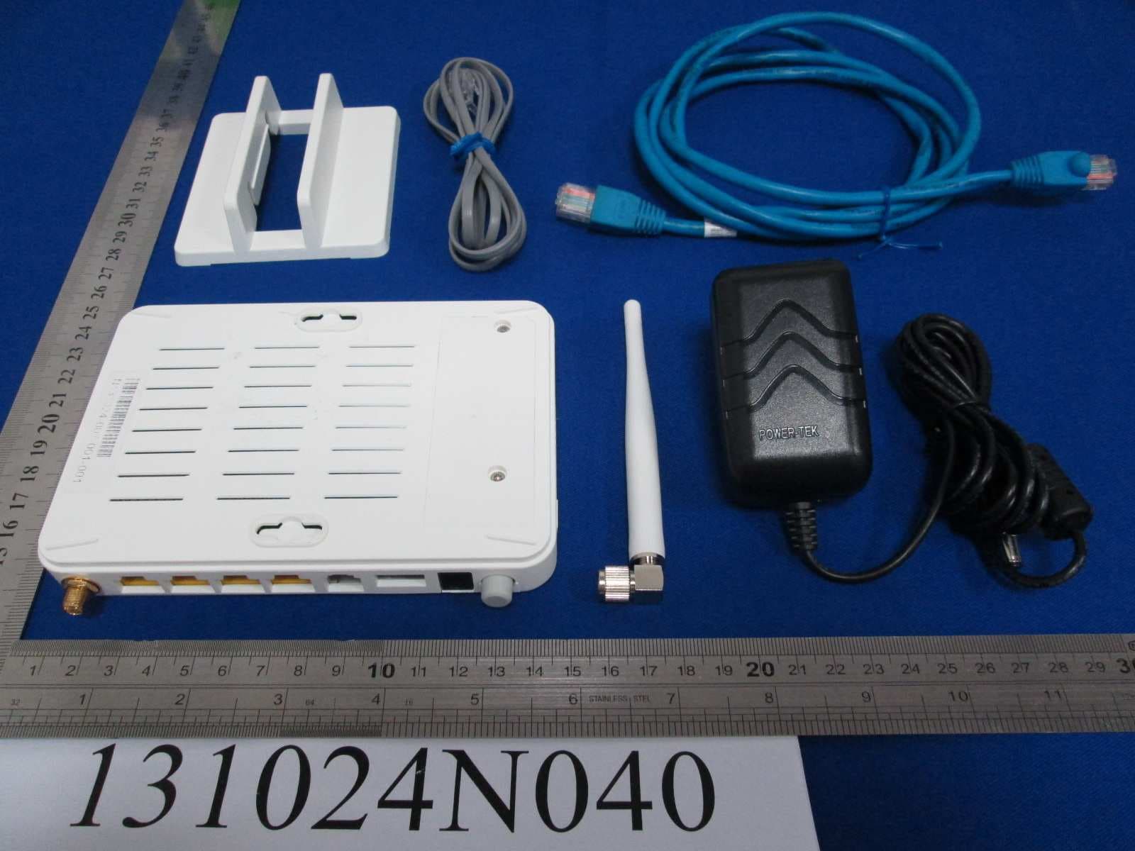 Fixed Wireless Terminal Router 3G - FCC ID WVBAHT853W - Brightstar Corporation (4)