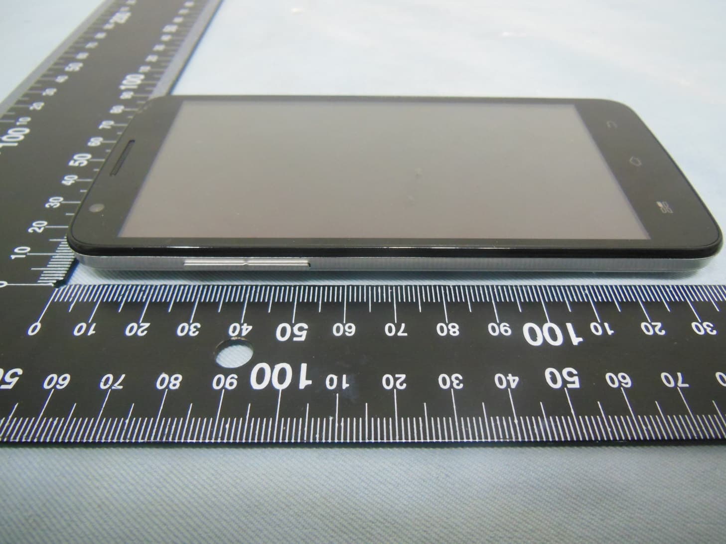 Mobile Phone - FCC ID WVBAL500 - Brightstar Corporation (4)
