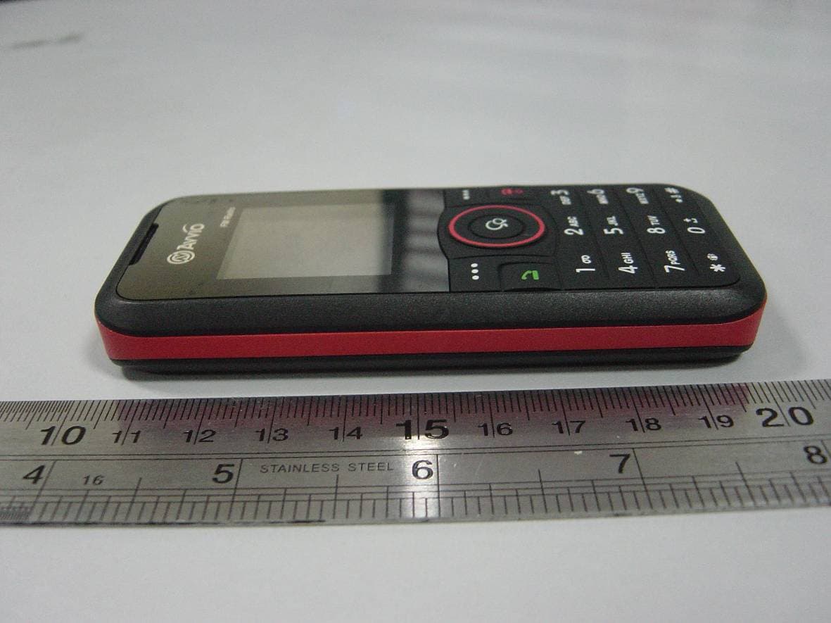 GSM  Mobile Phone - FCC ID WVBAVVIO209 - Brightstar Corporation (3)