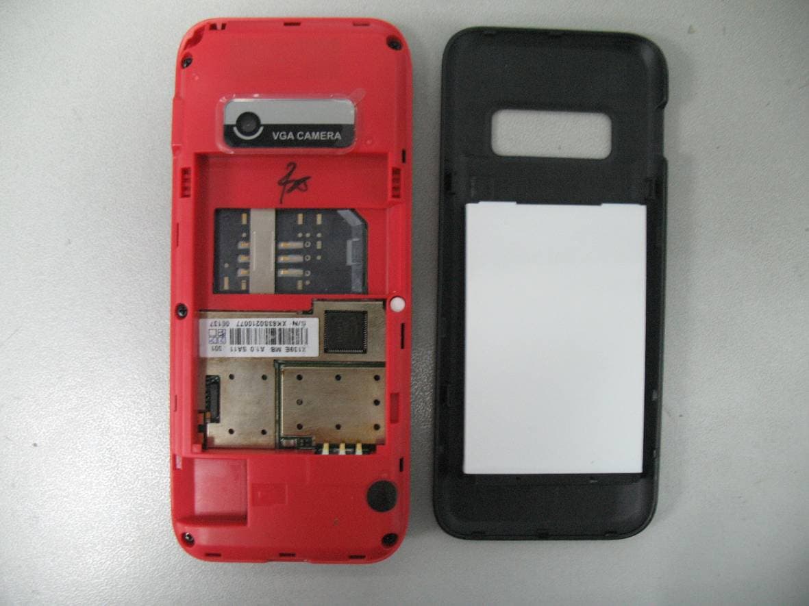 GSM Mobile Phone - FCC ID WVBAVVIO409 - Brightstar Corporation (2)