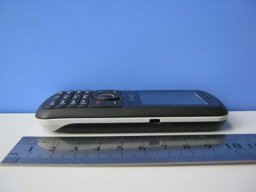 GSM Telephone - FCC ID WVBAX99S - Brightstar Corporation (2)