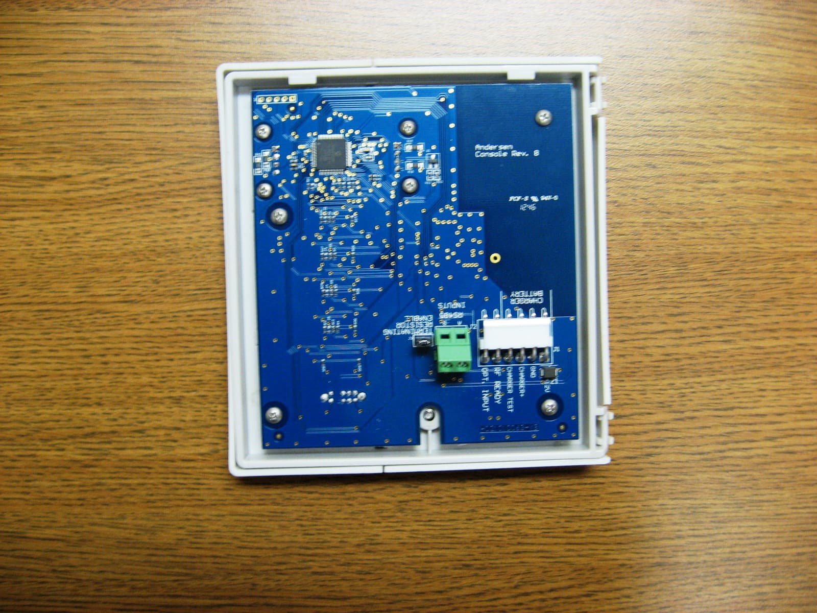 Wall-mounted Window Control Transmitter - FCC ID WVJ-AB00010492901 - Andersen Corporation