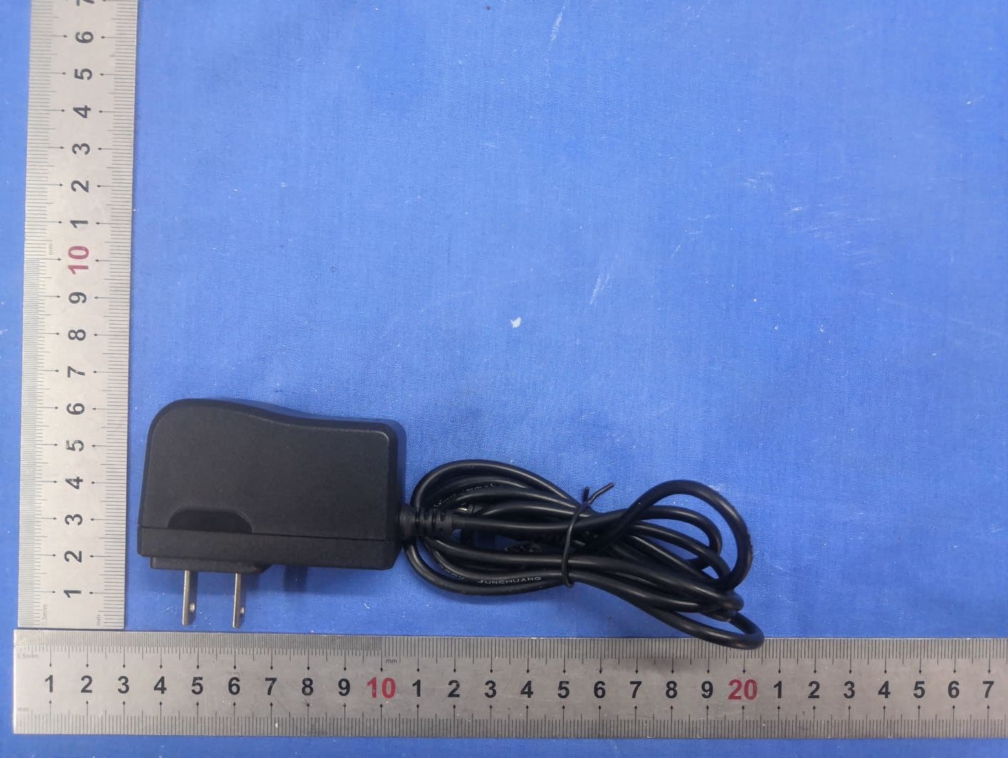 TWO WAY RADIO (GMRS RADIO) - FCC ID WVTWOUXUN26 - Quanzhou Wouxun Electronics Co., Ltd. (4)