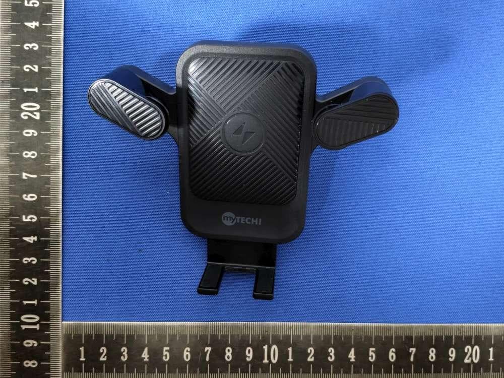 15W  WIRELESS CHARGING CAR MOUNT - FCC ID WWE-2MTCM1004 - LIFEWORKS TECHNOLOGY GROUP LLC.