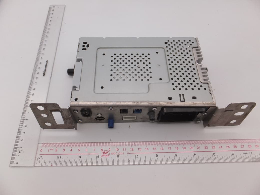 Silver Box - FCC ID WY2PU1723 - Faurecia Clarion Electronics (Xiamen) Co., Ltd. (5)
