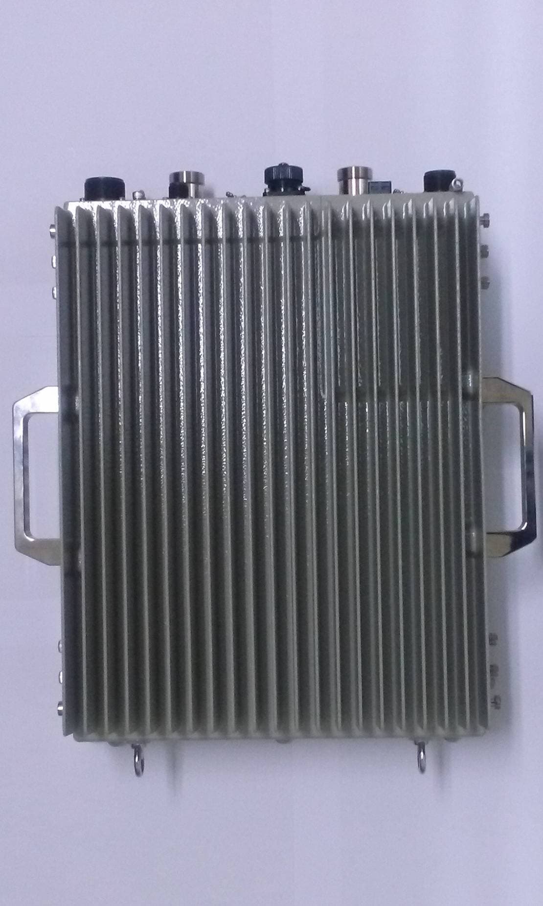 ICS Repeater System model-IRES-1900US20-20 A-Prototype - FCC ID WYFAWE43LC15A - Airpoint Co., Ltd. (3)