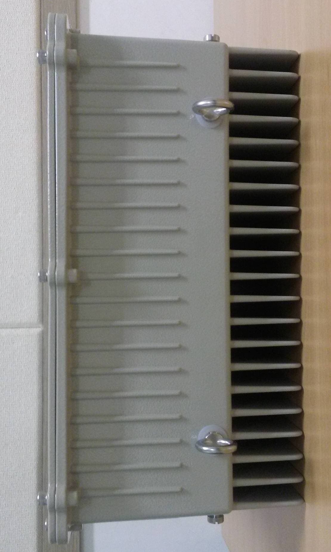 ICS Repeater System model-IRES-1900US20-20 A-Prototype - FCC ID WYFAWE43LC15A - Airpoint Co., Ltd. (4)