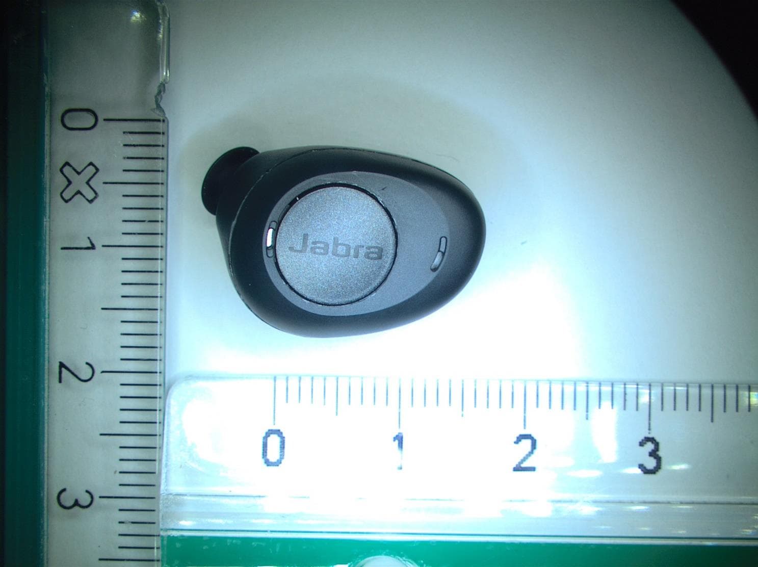 Wireless hearing instrument - FCC ID X26WOE46L - GN Hearing A/S