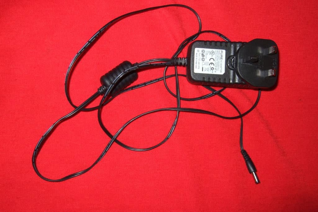 Spread Spectrum Transceiver - FCC ID X280056 - Imagination Technologies Ltd (2)