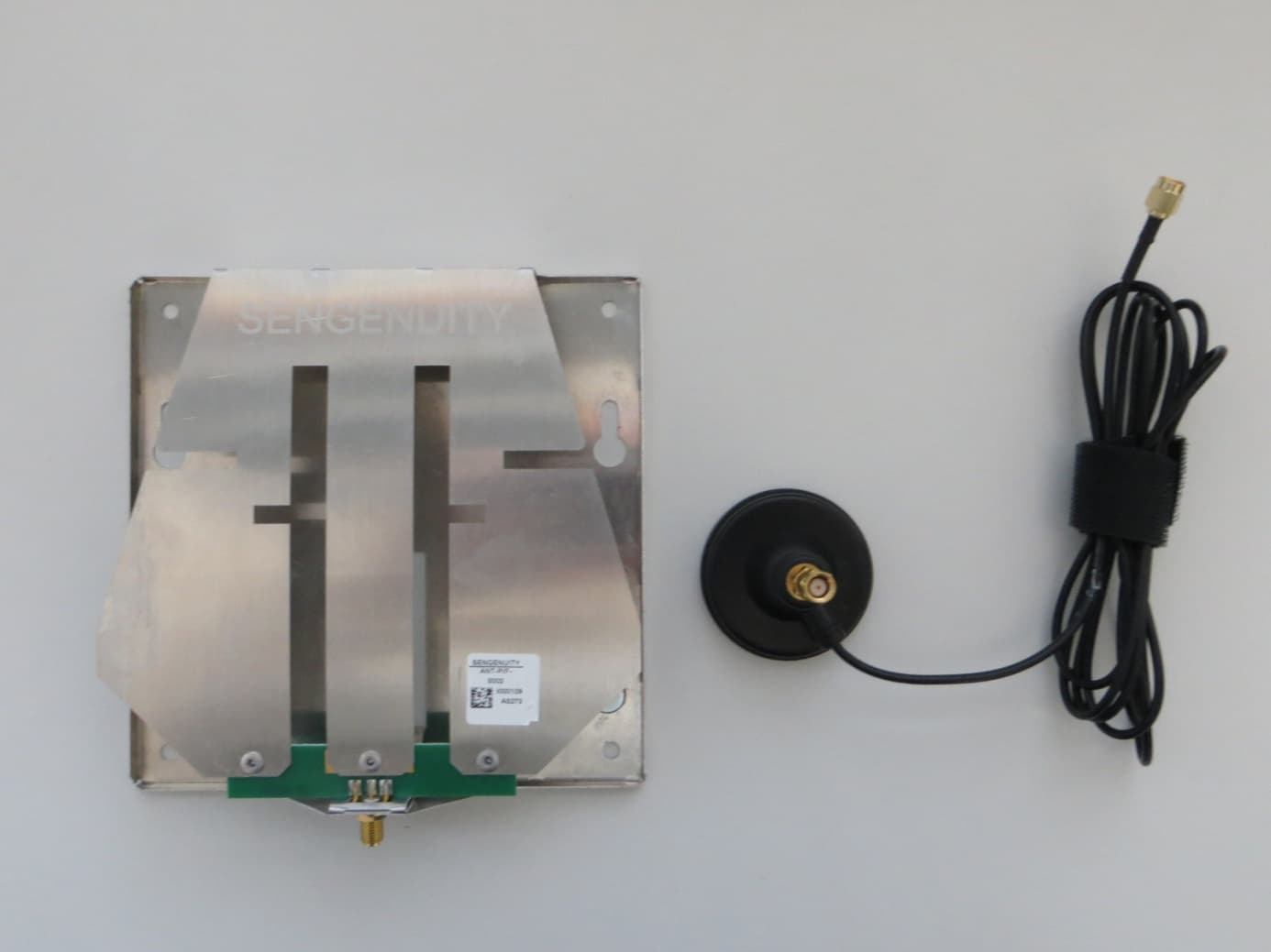 Wireless Sensor Reader TempTrackr - FCC ID X3I-WSRT2 - Vectron International, Inc. (2)