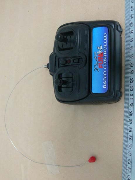 RADIO CONTROLLED TOYS - FCC ID X3J16712 - RADIO FUN INTERNATIONAL INVESTMENT LIMITED (5)