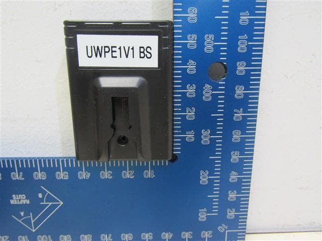 Universal PE (Photo Electric) Beam Kit - Base Station - FCC ID X4K-ABS02200 - Automatic Technology (Australia) Pty. Ltd. (3)