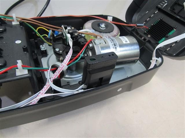 Universal PE (Photo Electric) Beam Kit - Base Station - FCC ID X4K-ABS02200 - Automatic Technology (Australia) Pty. Ltd. (2)