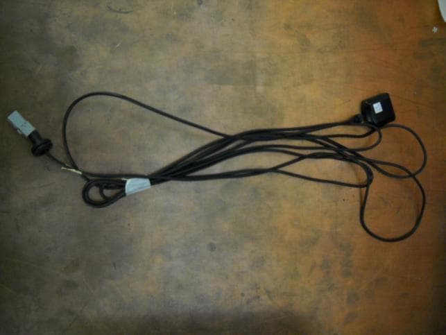 Car mounted data communicator - FCC ID X4QKDTC530 - Komatsu Ltd. (4)