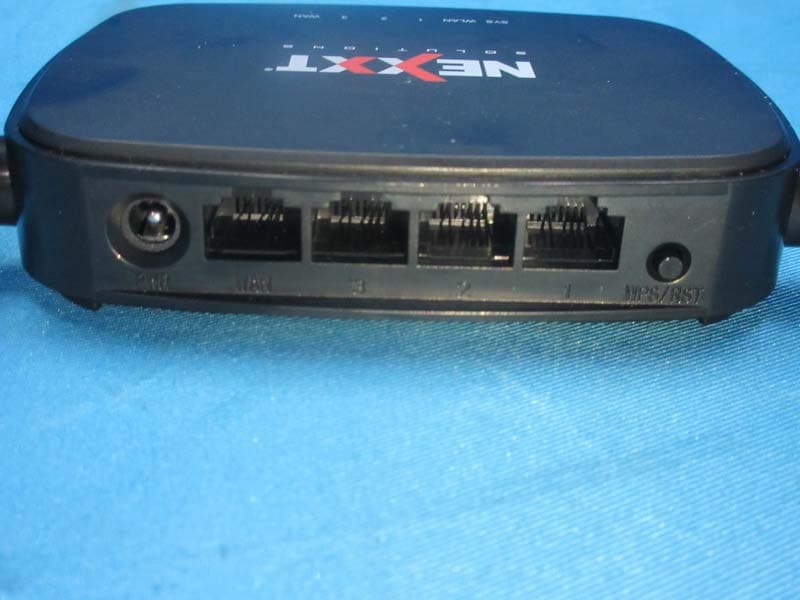 Wireless-N 300Mbps router - FCC ID X4Y23062 - NEXXT SOLUTIONS (3)