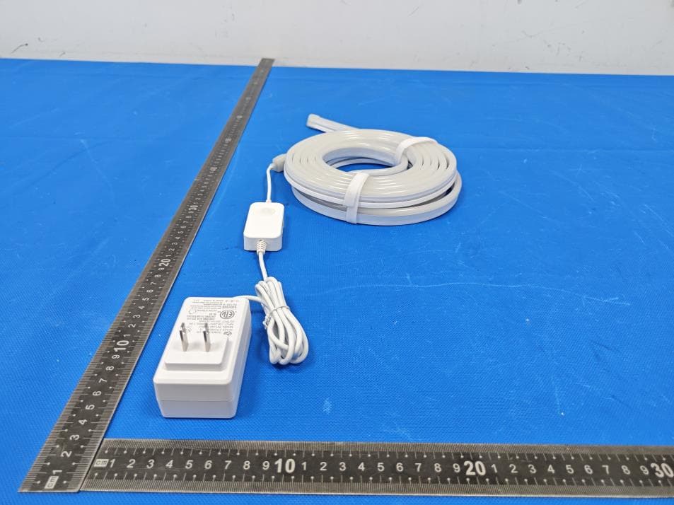 NEON STRIP LIGHT - FCC ID X4YHABS614 - NEXXT SOLUTIONS (3)