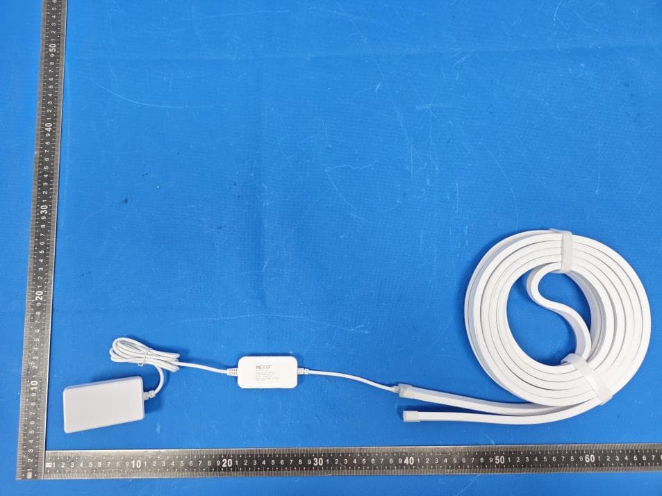 NEON STRIP LIGHT - FCC ID X4YHABS614 - NEXXT SOLUTIONS (4)