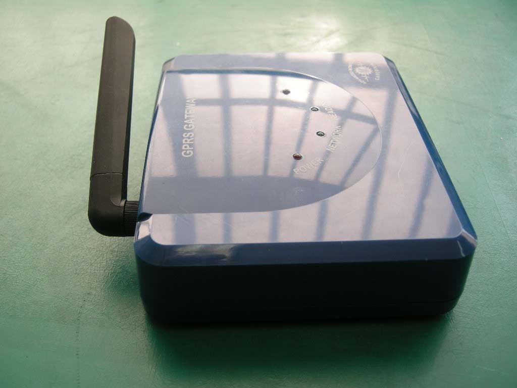 GSM/GPRS Gateway with Buuetooth - FCC ID X59-H3G-700 - H3 SYSTEM Co., Ltd.