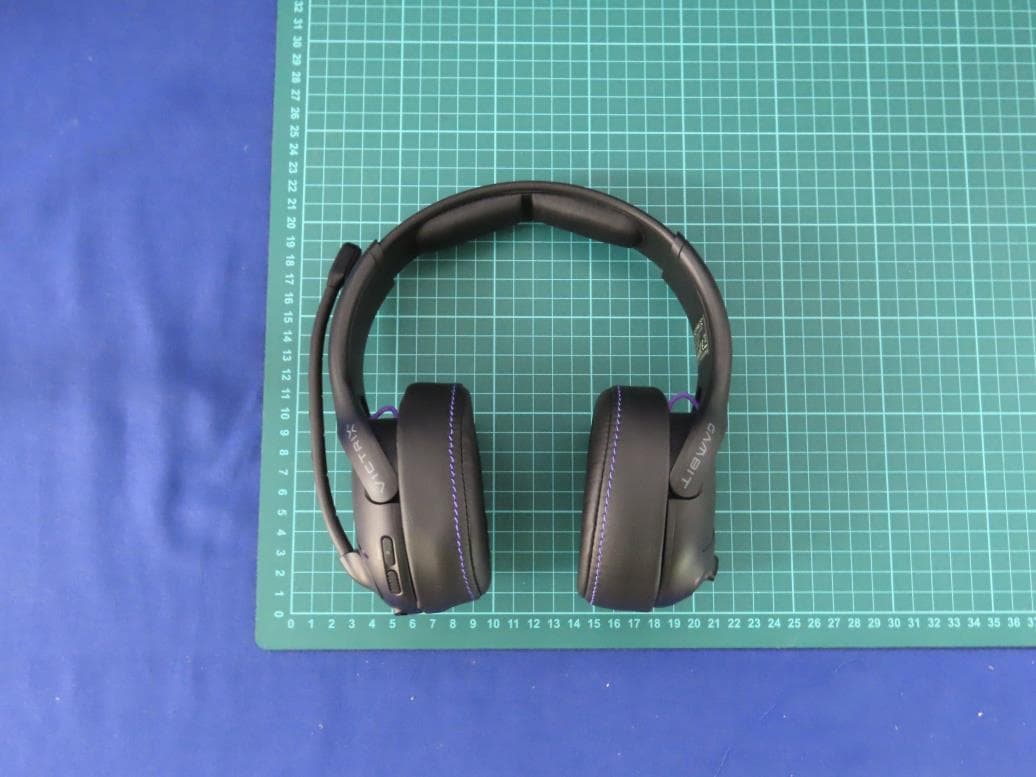 Victrix Gambit headset for PlayStation - FCC ID X5B-052003R - Performance Designed Products, LLC (2)