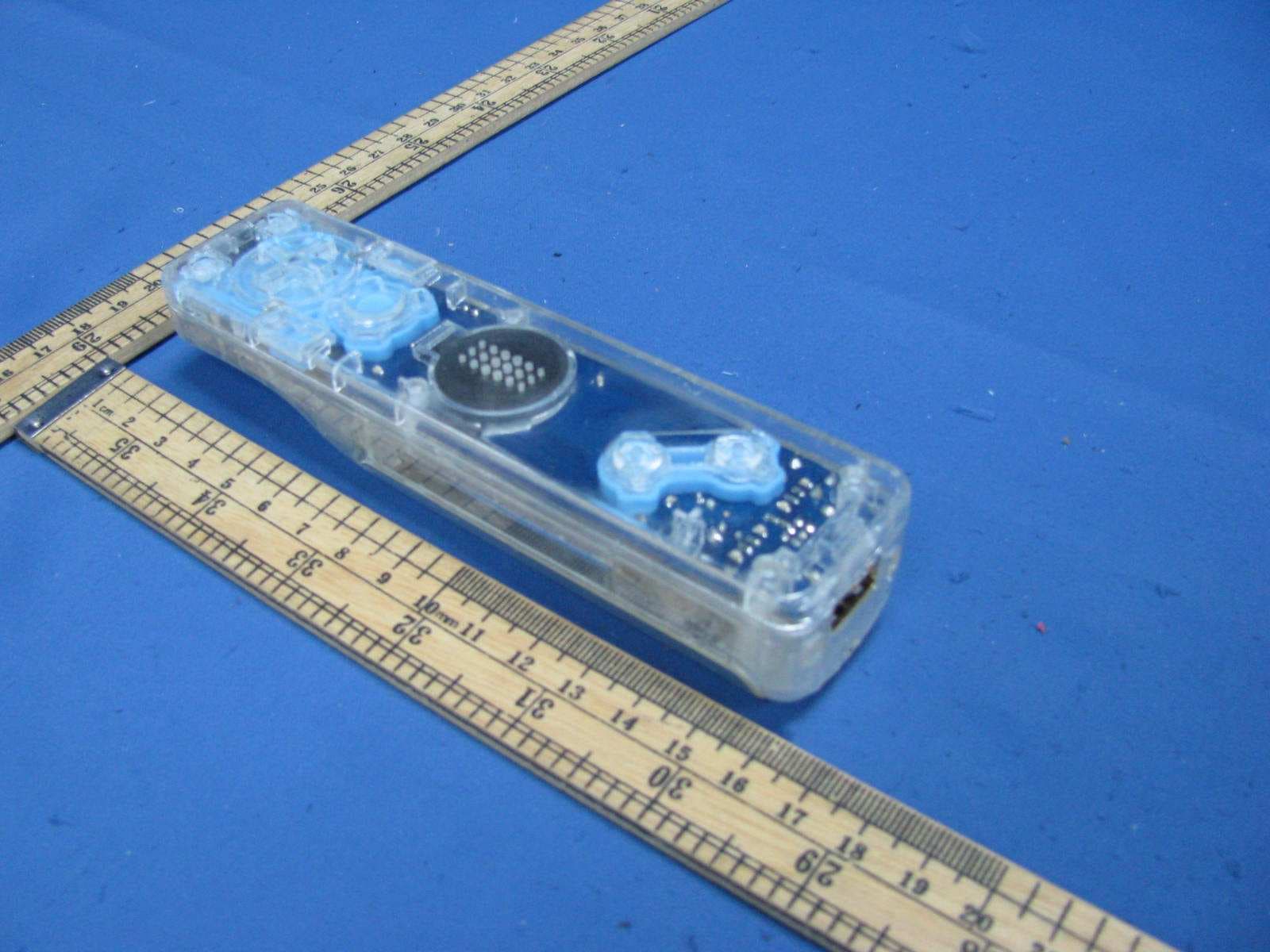 Wii Remote - FCC ID X5B-PL7602 - Performance Designed Products, LLC