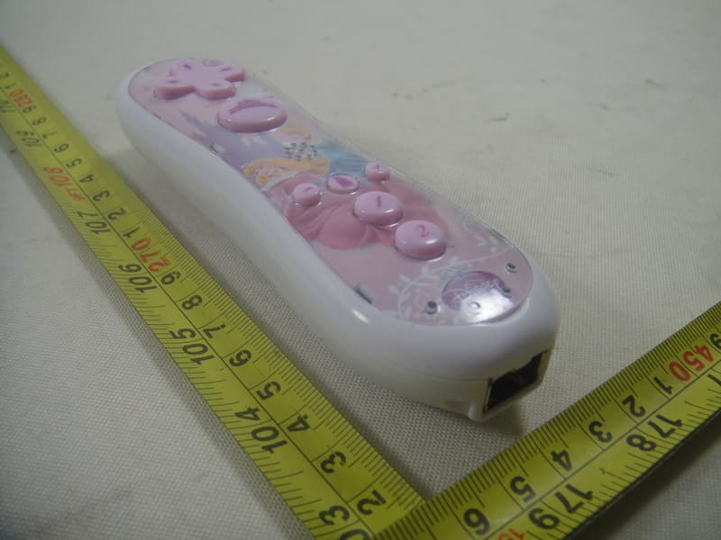 2.4 GHz Wireless controller - FCC ID X5B-PL7607 - Performance Designed Products, LLC (4)