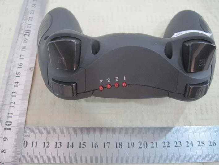 PS3 wireless controller - FCC ID X5NLBP-024 - SHENZHEN XINGDASHINE ELECTRONICS CO., LTD. (3)