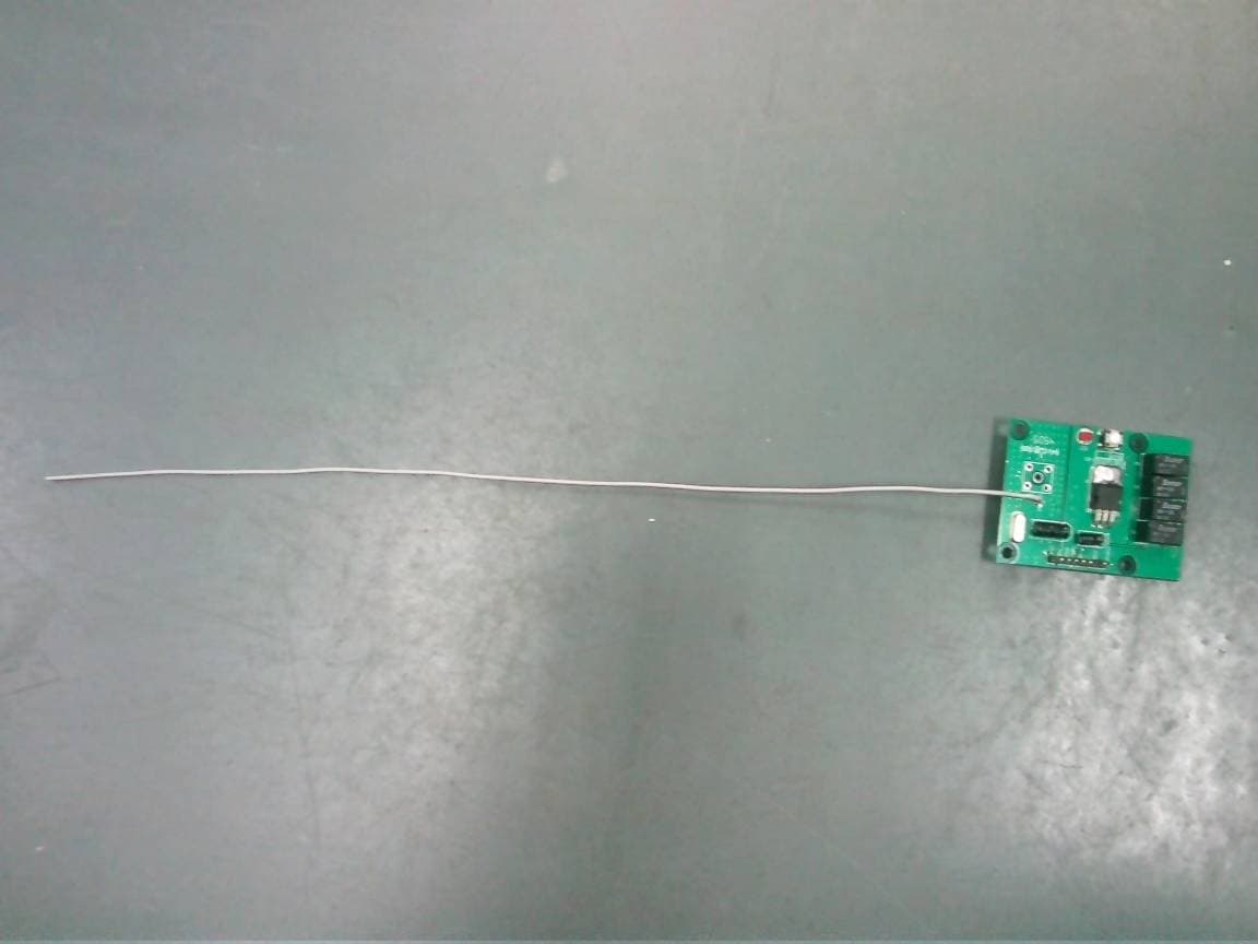 Remote Control_RX - FCC ID X7ORE100 - 9141-0720 Quebec Inc. DBA MANARAS/OPERA (2)
