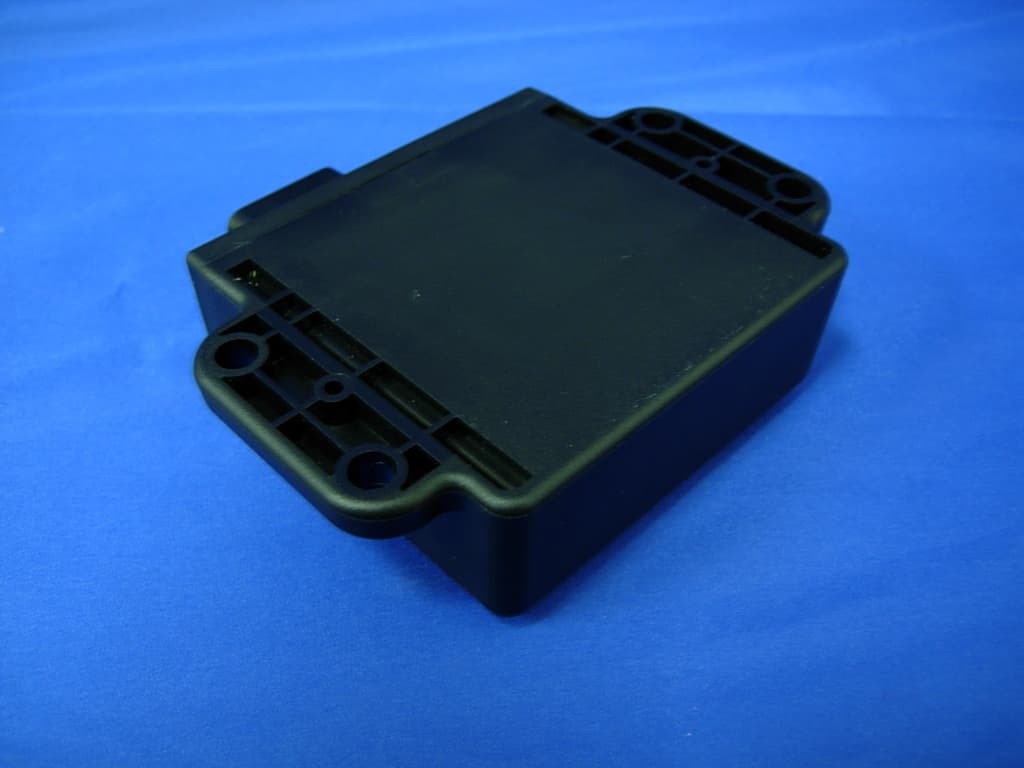 WIRELESS REMOTE CONTROL - FCC ID X96881103 - Comeup Industries Inc. (2)
