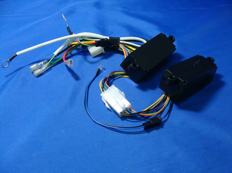 Wireless Remote Control - FCC ID X96881490 - Comeup Industries Inc. (2)