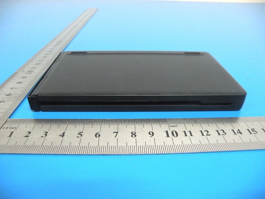 BLUETOOTH KEYBOARD - FCC ID X9PKB6007I - Shenzhen Paoluy Silicone Technology Co., Ltd. (3)