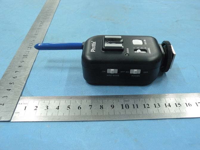 Phottix Atlas Professional Wireless Flash Trigger - FCC ID XBYFKT05ZE - Shenzhen Fudasi Technology Co., Ltd. (2)