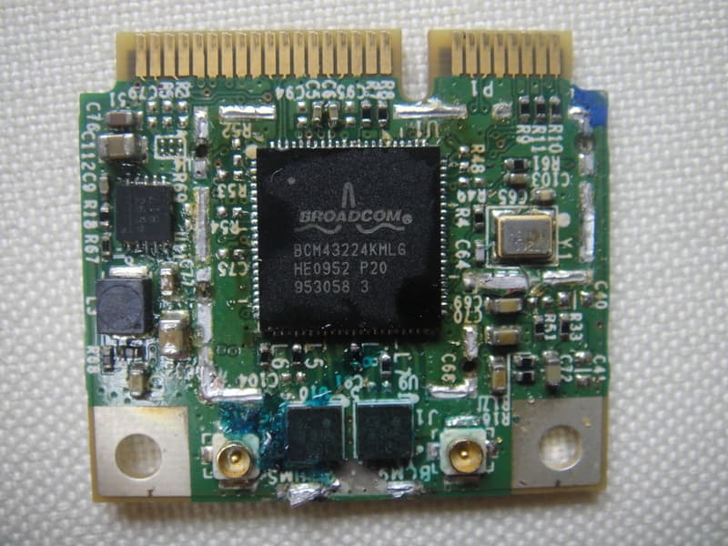 BCM3380Z D3.0 Wireless eMTA - FCC ID XCNC210400C - Ubee Interactive Holding Corp. Taiwan Branch (5)