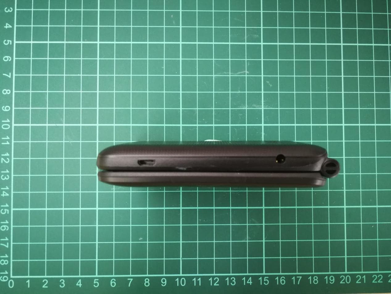 Feature Phone - FCC ID XD6U102AA - Shenzhen Tinno Mobile Technology Corp (5)