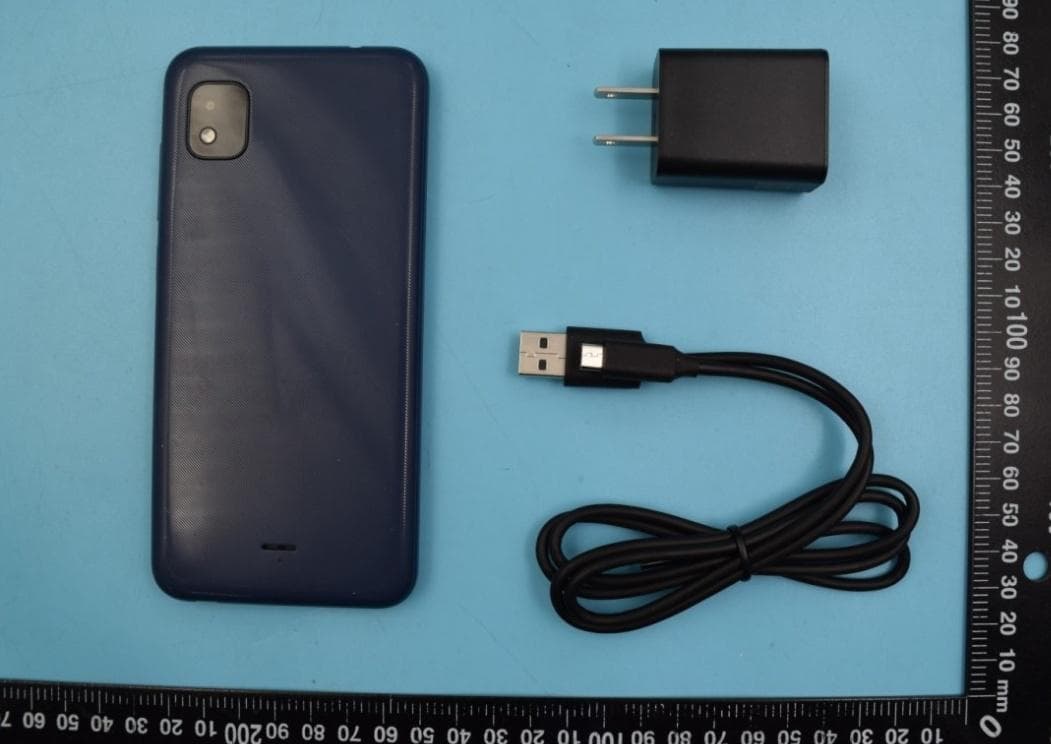 Smart Phone - FCC ID XD6U316AT - Shenzhen Tinno Mobile Technology Corp (3)