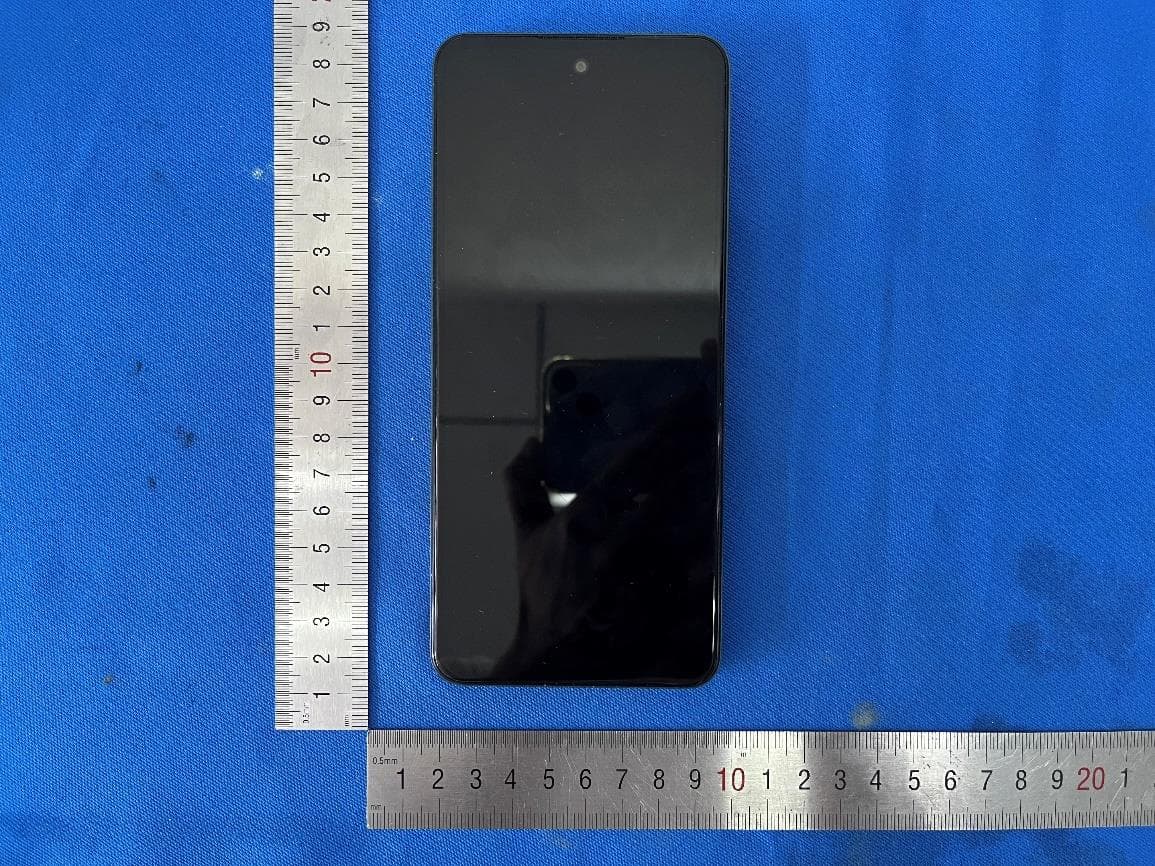 Smart Phone - FCC ID XD6U680AA - Shenzhen Tinno Mobile Technology Corp (2)