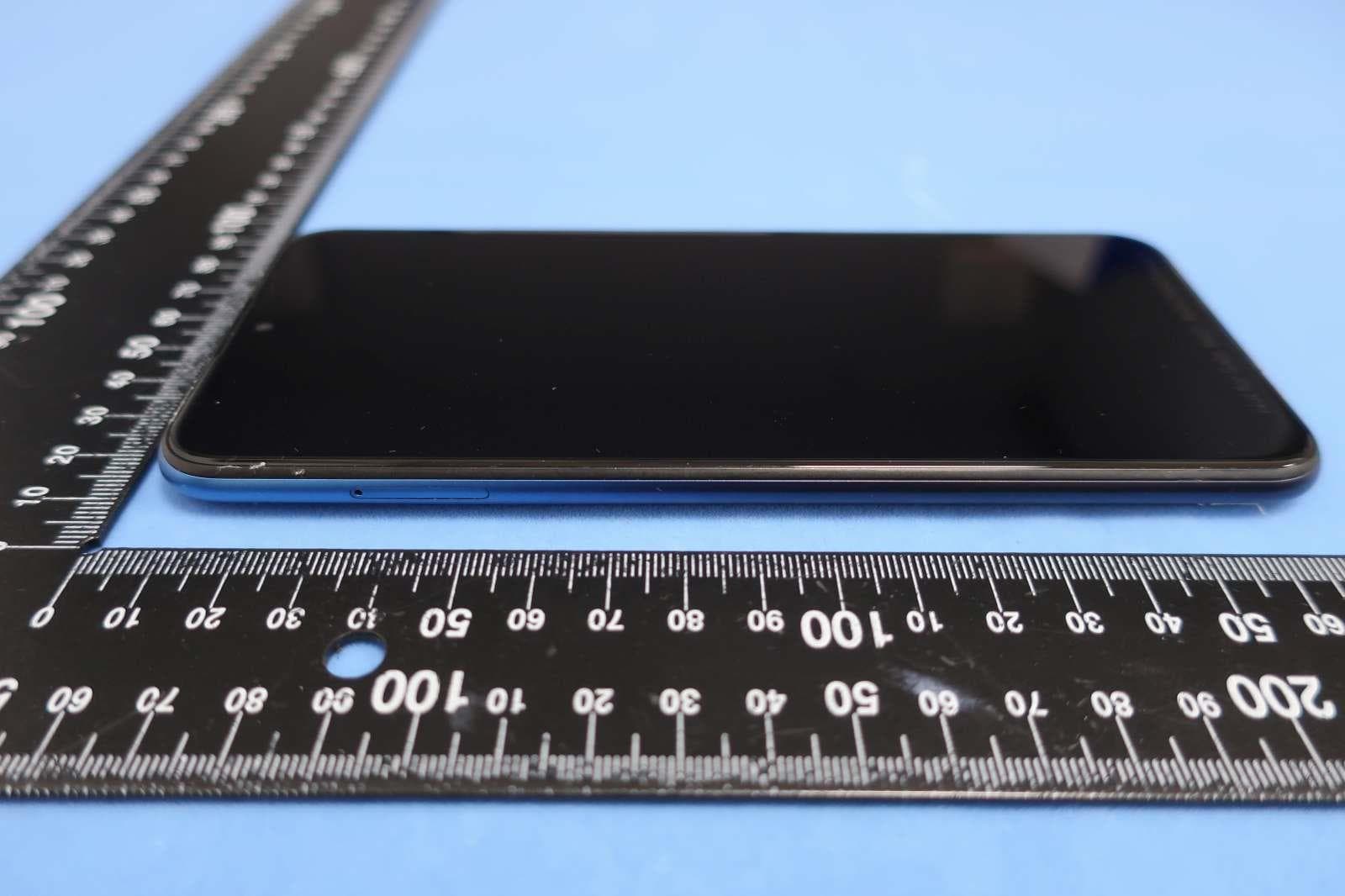 Smartphone - FCC ID XD6U705AA - Shenzhen Tinno Mobile Technology Corp (5)