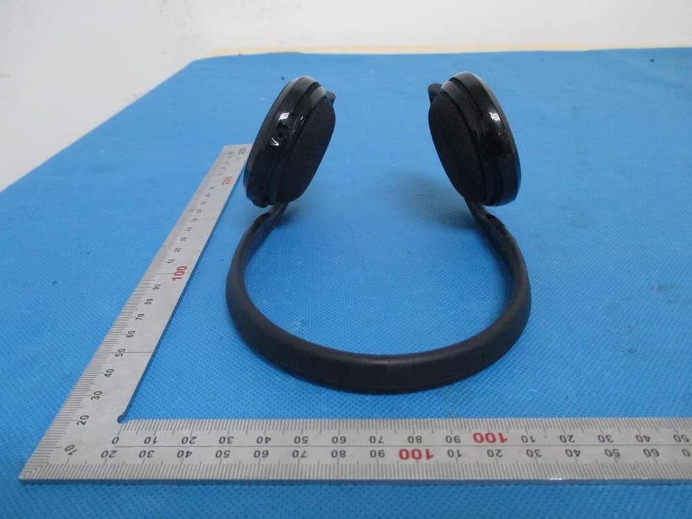 Bluetooth Stereo Headset - FCC ID XELK700 - Shenzhen Hongnanke Communication Equipment Co., Ltd. (3)