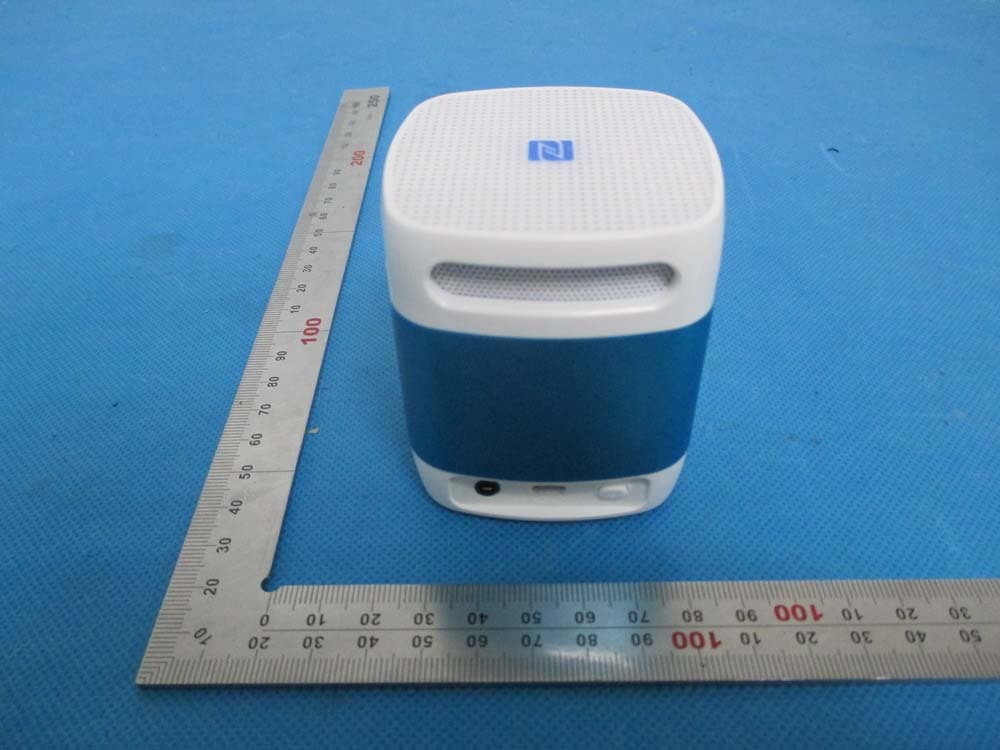 Bluetooth Speaker - FCC ID XELS12I - Shenzhen Hongnanke Communication Equipment Co., Ltd. (5)