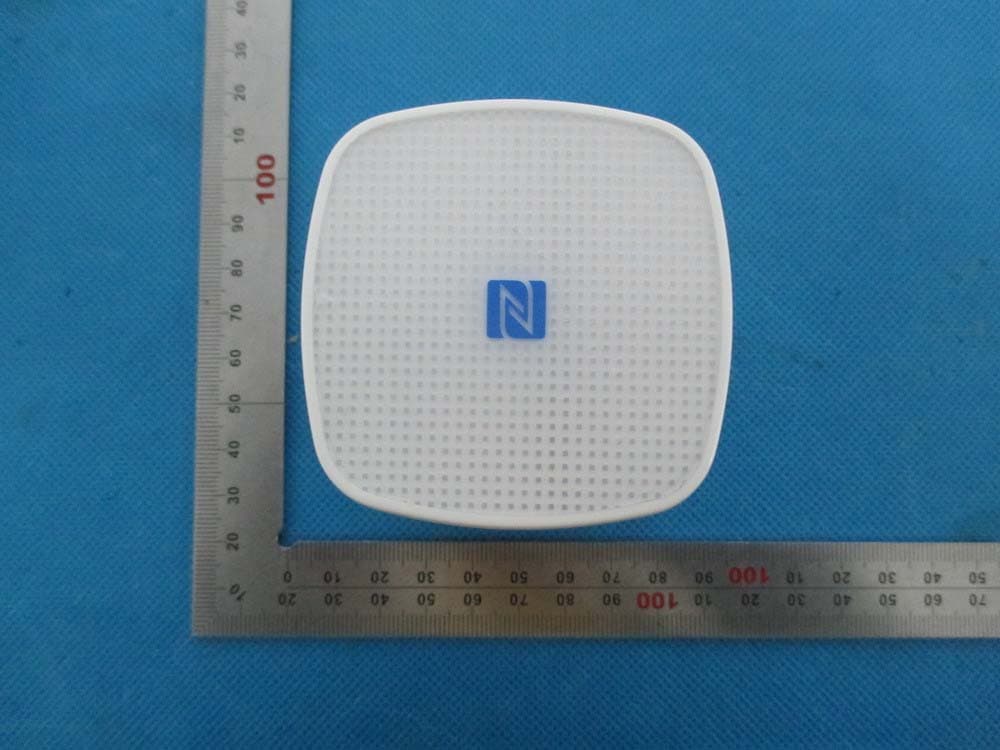 Bluetooth Speaker - FCC ID XELS12I - Shenzhen Hongnanke Communication Equipment Co., Ltd. (4)