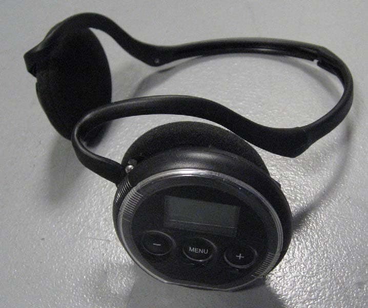 DEUS head phone - FCC ID XFJBKF - XPLORER