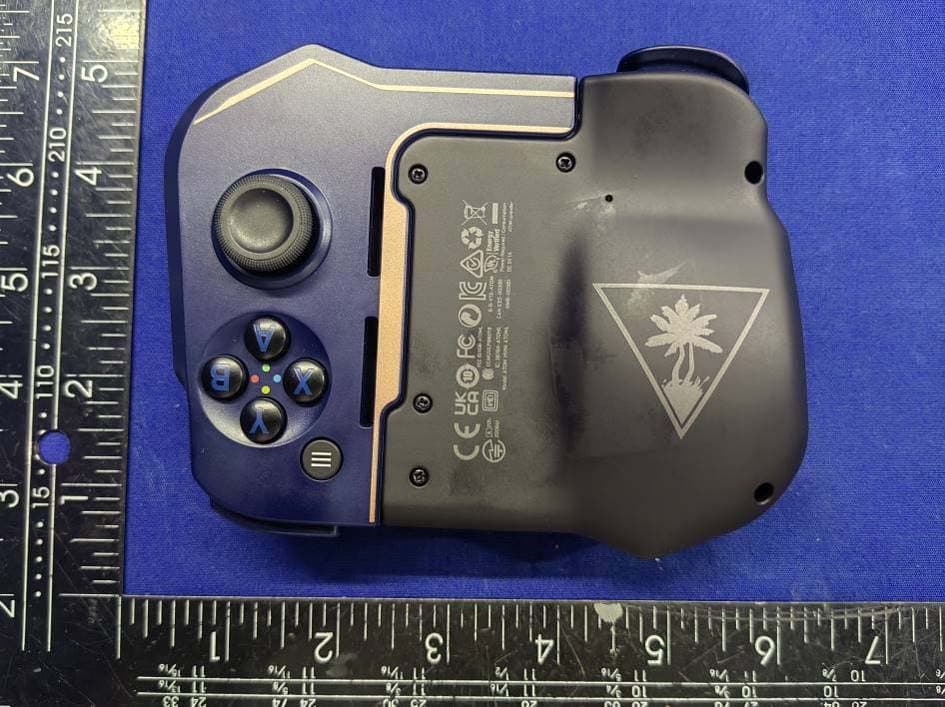 ATOM Controller iOS - FCC ID XGB-ATOMIL - Voyetra Turtle Beach, Inc.