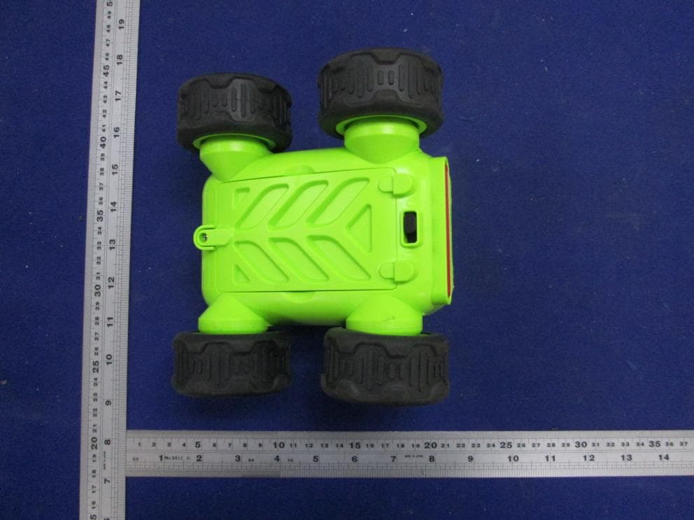 Toy RC Orbit Tumbler Glow in the Dark - FCC ID XHT-1014148-2 - Guangdong Yinrun Industry Co., LTD. (3)