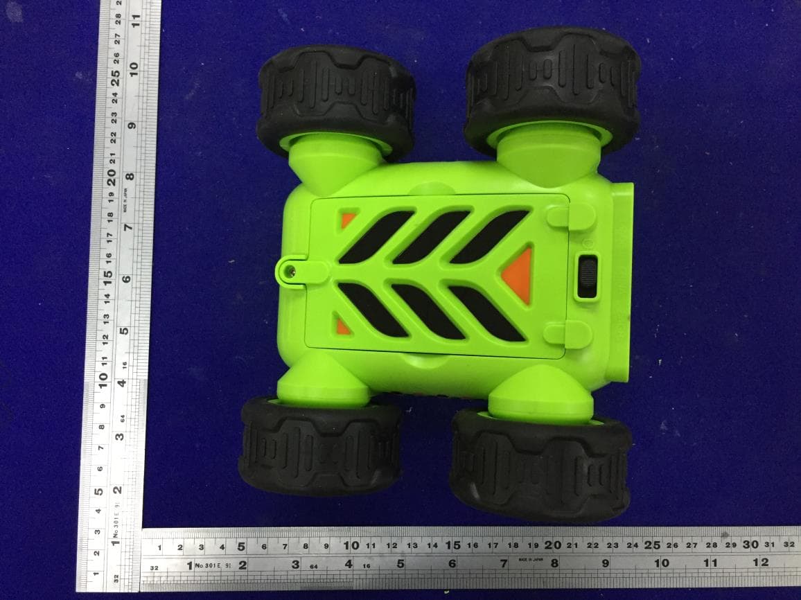 Toy RC Orbit Tumbler Glow in the Dark - FCC ID XHT-1014148-3 - Guangdong Yinrun Industry Co., LTD. (4)