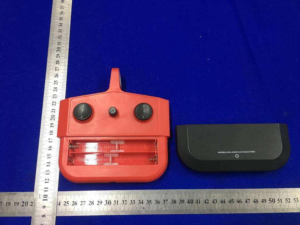 Toy RC Battle Track 2pk - FCC ID XHT-1014430-TX - Guangdong Yinrun Industry Co., LTD.